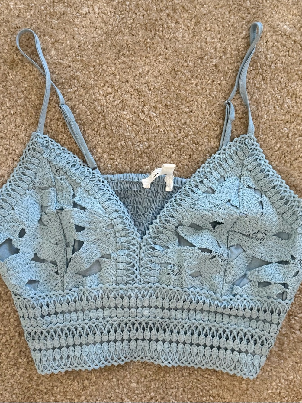 Love tree pacsun bobo blue lace crop top